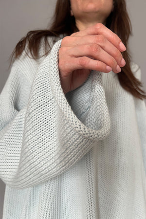 BLUE SKY - MAGLIONE AZZURRO IN COTONE BIOLOGICO